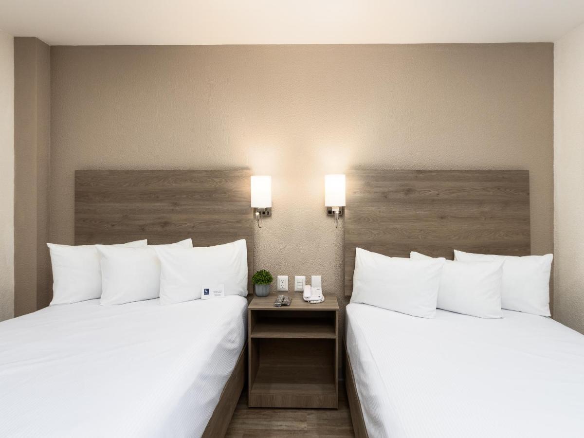 סיודאד חוארס Hotel Mesaluna Short & Long Stay מראה חיצוני תמונה