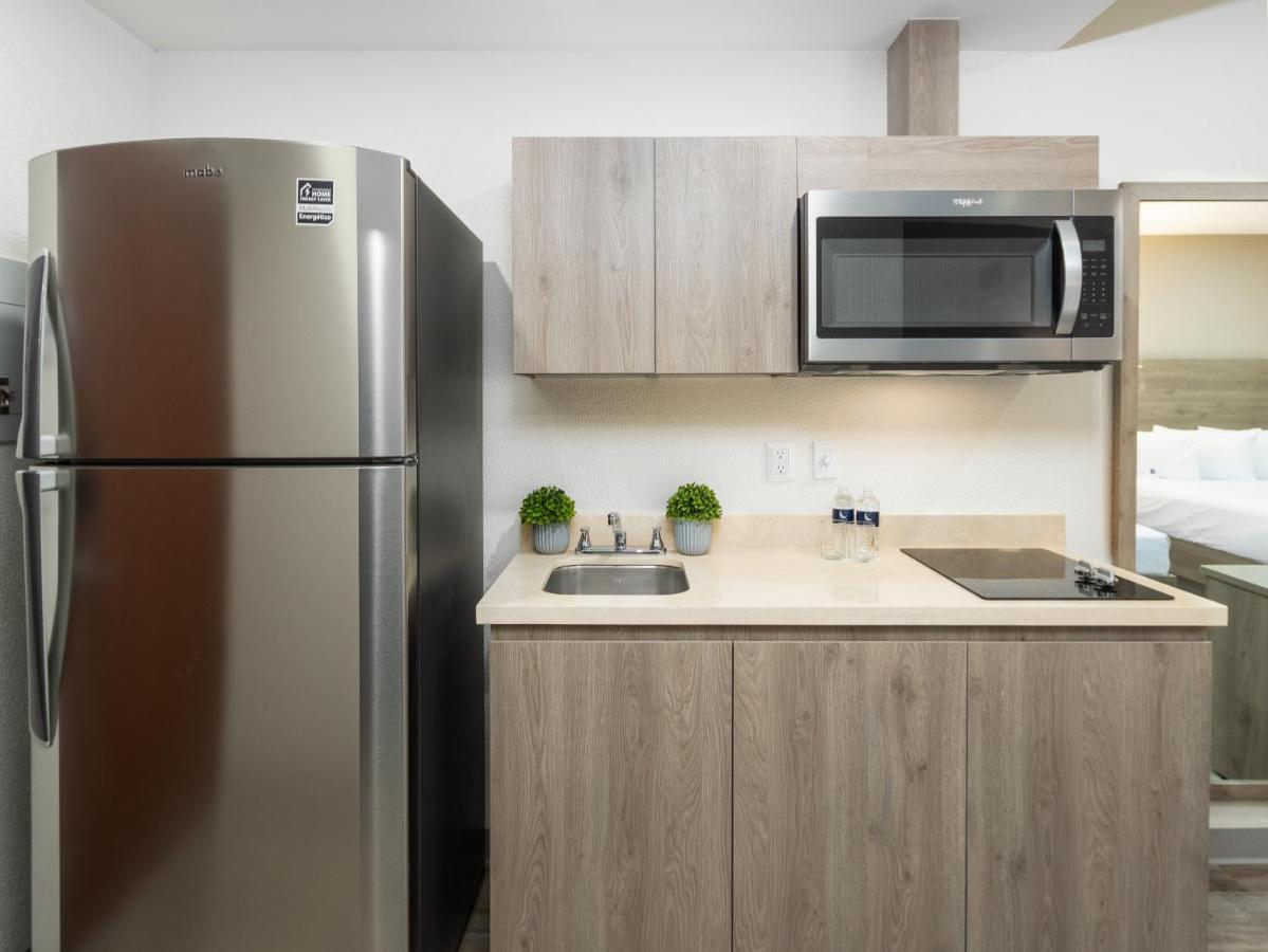 סיודאד חוארס Hotel Mesaluna Short & Long Stay מראה חיצוני תמונה