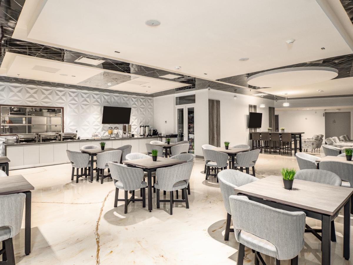 סיודאד חוארס Hotel Mesaluna Short & Long Stay מראה חיצוני תמונה