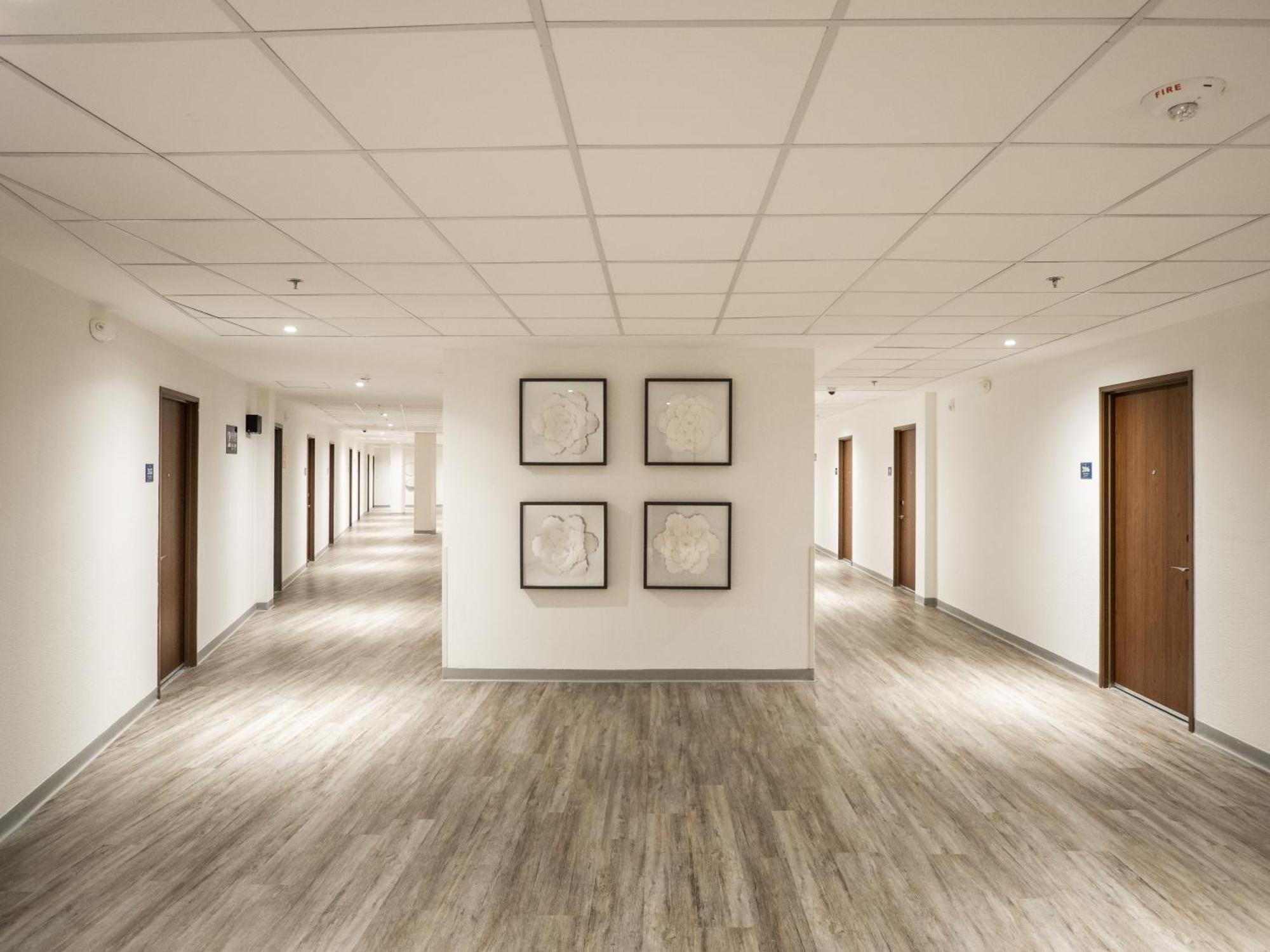 סיודאד חוארס Hotel Mesaluna Short & Long Stay מראה חיצוני תמונה