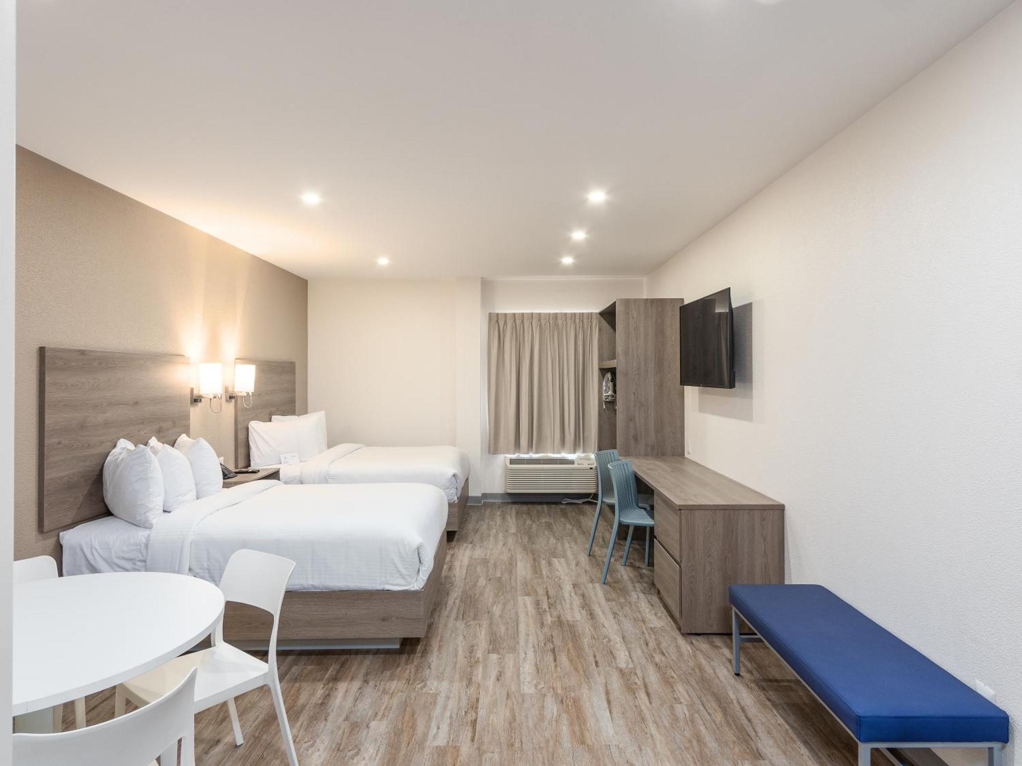סיודאד חוארס Hotel Mesaluna Short & Long Stay מראה חיצוני תמונה